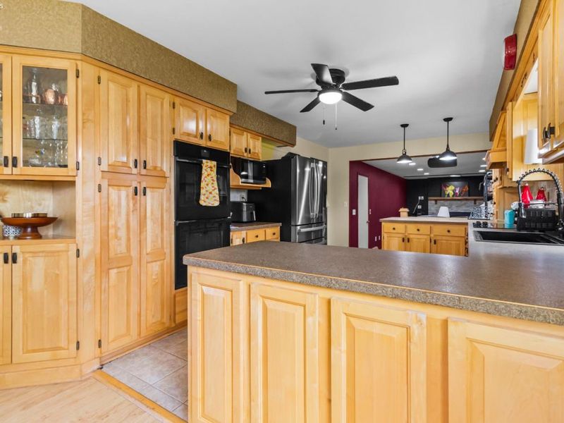 47568 Middle Ridge Road, Amherst, OH 44001 Photo 22