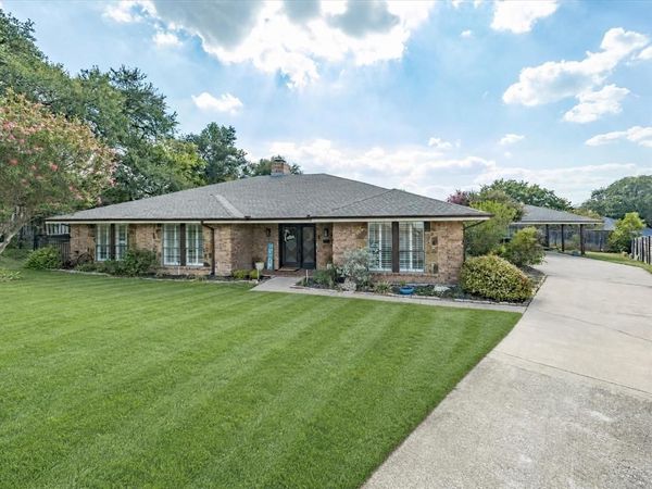 8505 Treetop Court, Fort Worth, TX 76179