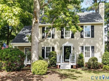 5208 Linsey Lakes Drive , Glen Allen, VA 23060