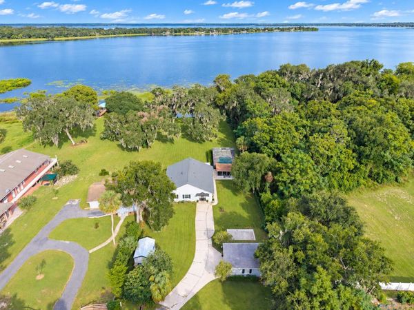 2314 N GRIFFIN DRIVE , LEESBURG, FL 34748