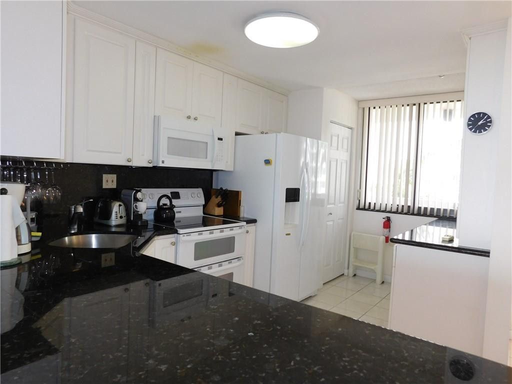 510 N Ocean Boulevard, Unit 404, Pompano Beach, FL 33062 Photo