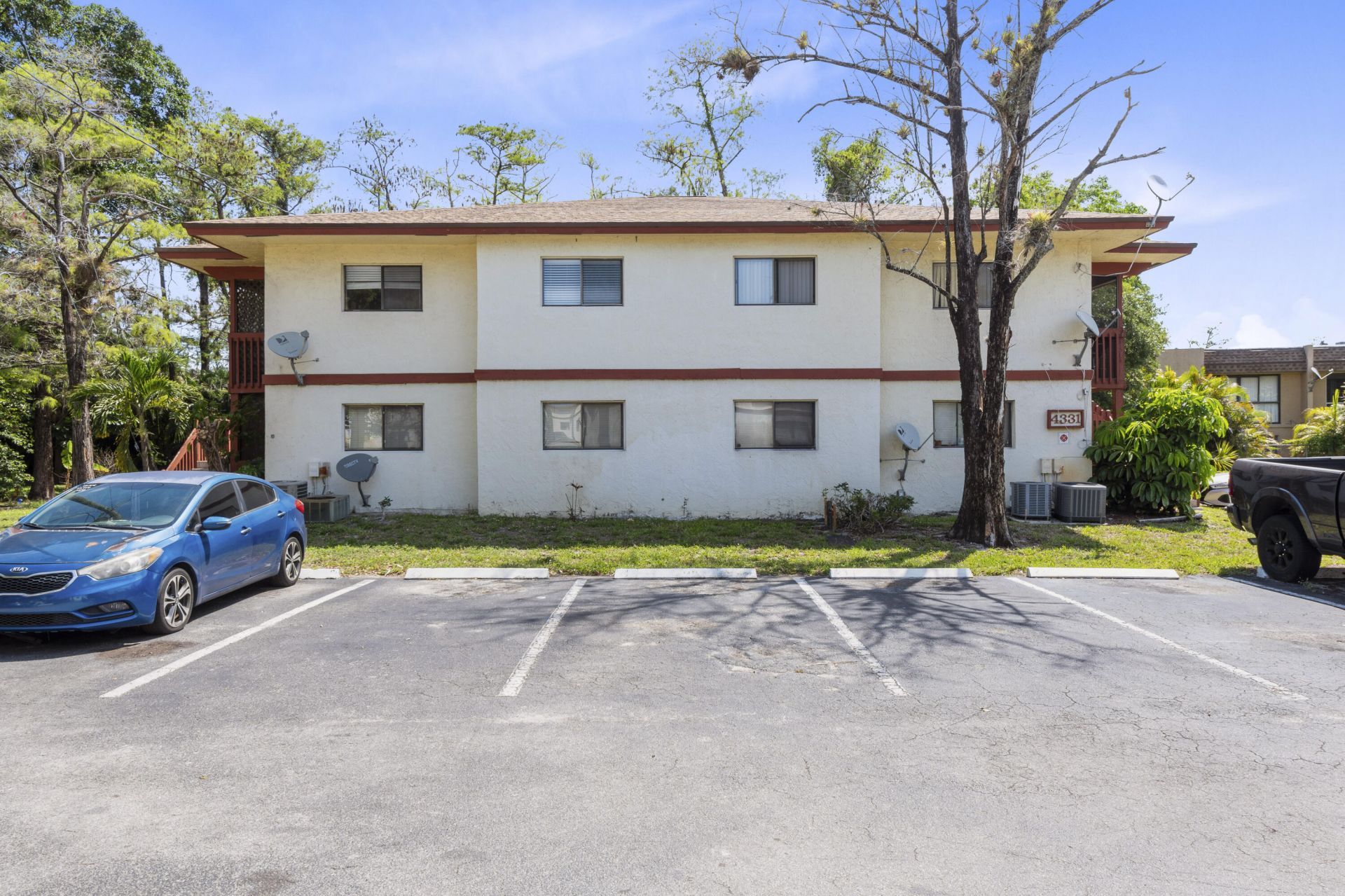 2054 NW 43rd Terrace, Unit 4, Lauderhill, FL 33313 Photo