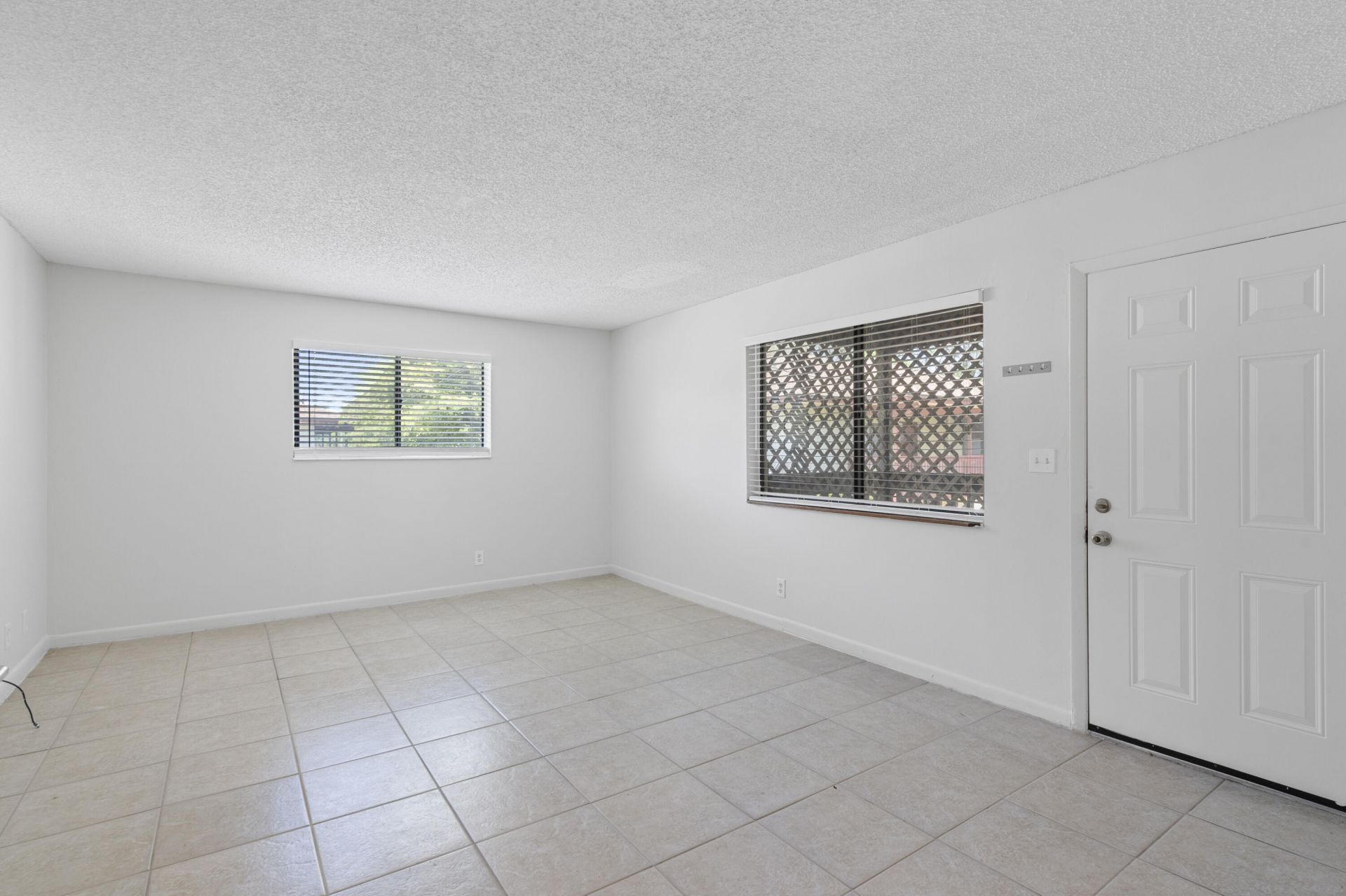 2054 NW 43rd Terrace, Unit 4, Lauderhill, FL 33313 Photo