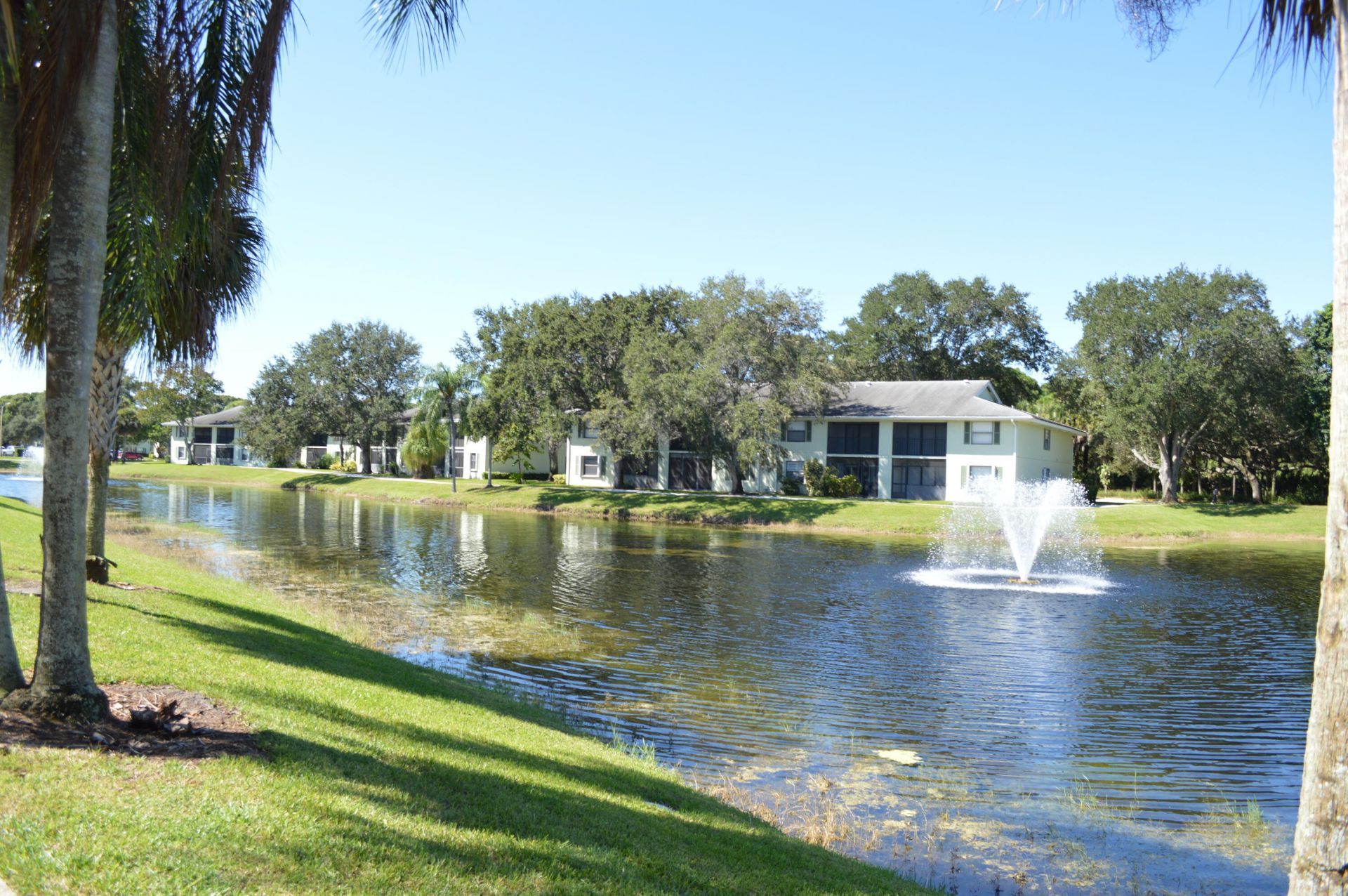 301 Sabal Ridge Circle, Unit F, Palm Beach Gardens, FL 33418 Photo
