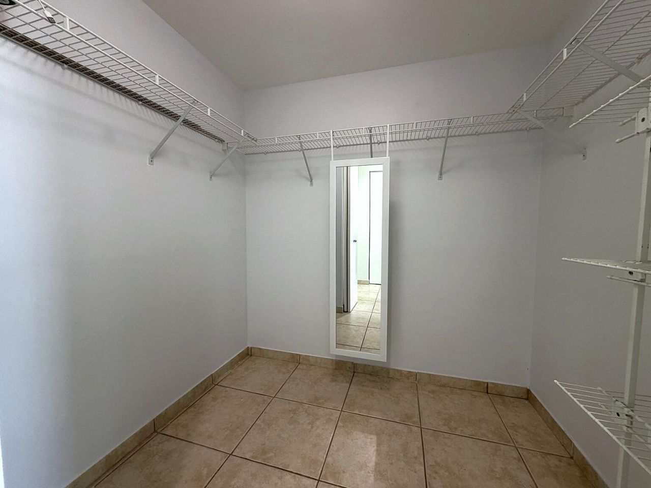 2475 Brickell Avenue, Unit 1705, Miami, FL 33129 Photo