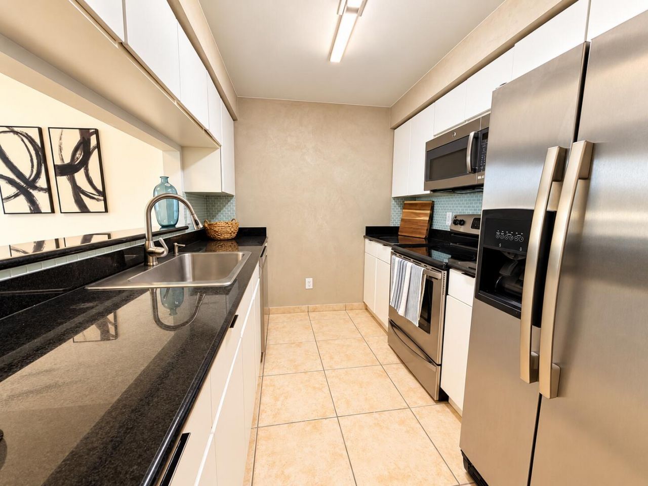 2475 Brickell Avenue, Unit 1705, Miami, FL 33129 Photo
