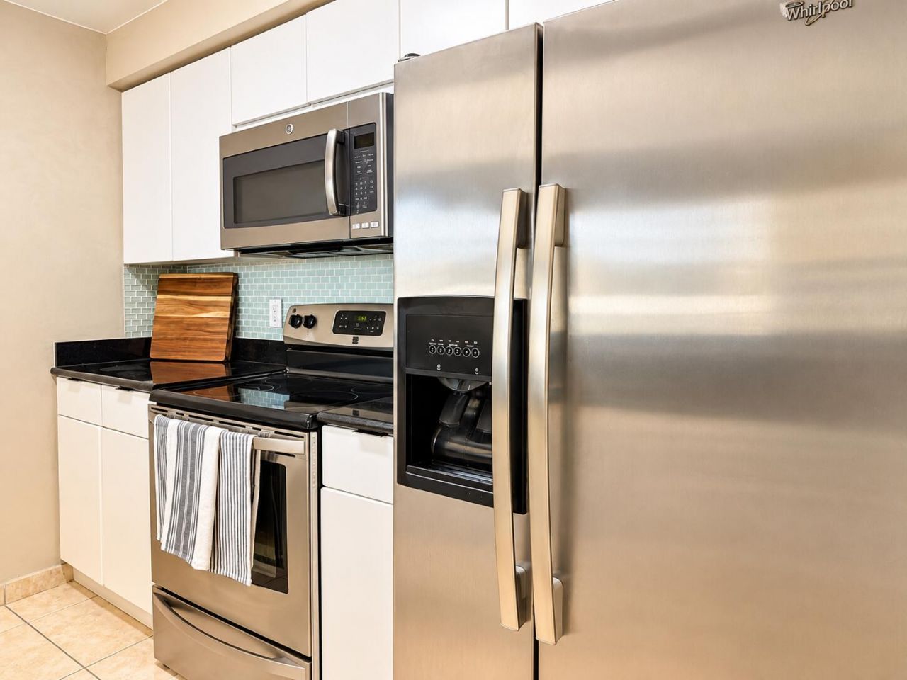 2475 Brickell Avenue, Unit 1705, Miami, FL 33129 Photo