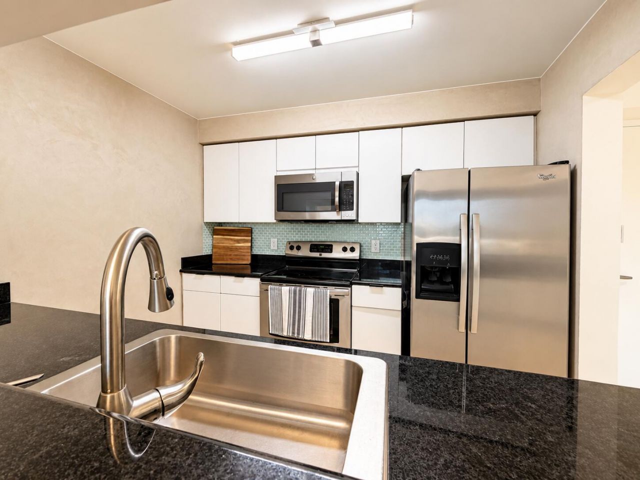 2475 Brickell Avenue, Unit 1705, Miami, FL 33129 Photo
