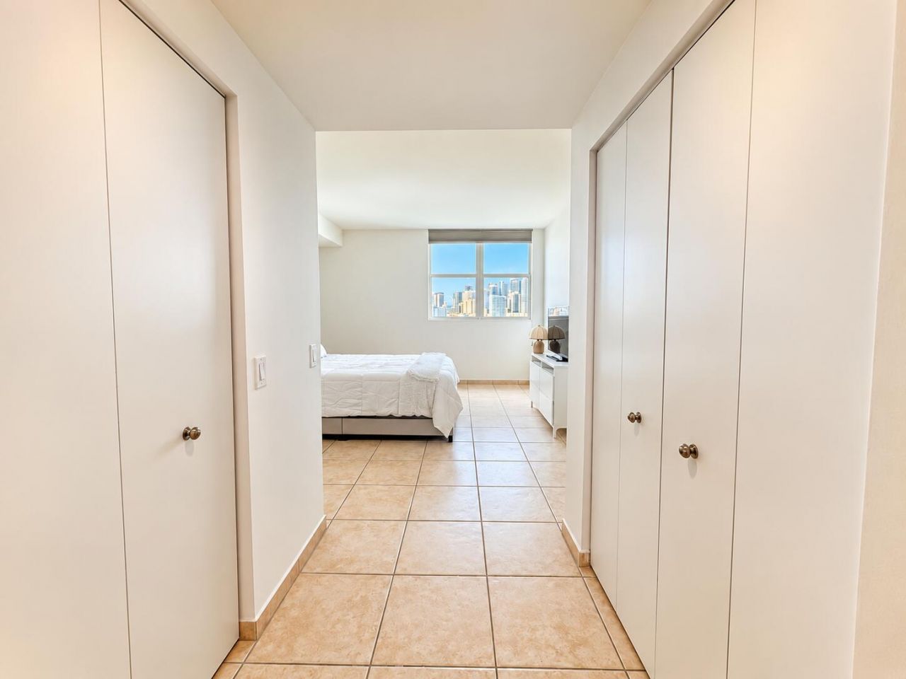 2475 Brickell Avenue, Unit 1705, Miami, FL 33129 Photo