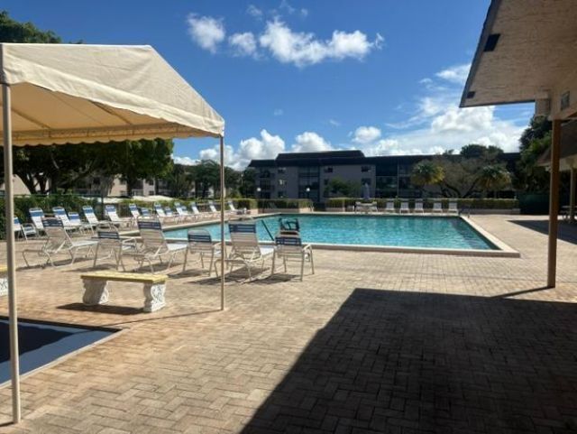 6095 N Sabal Palm Boulevard, Unit 308, Tamarac, FL 33319 Photo