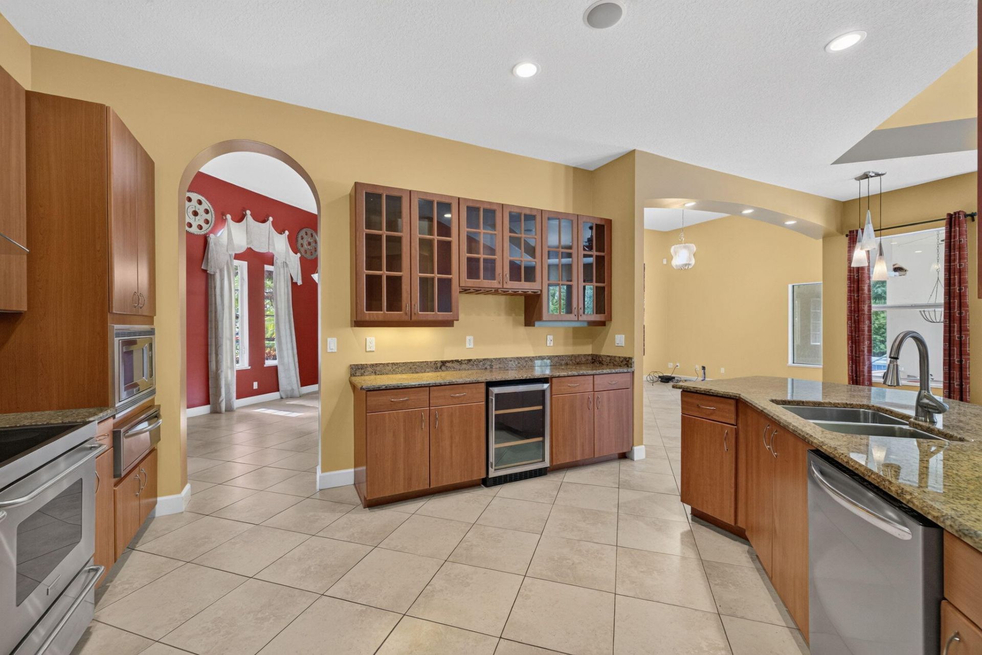 805 SW Classico Court, Port Saint Lucie, FL 34986 Photo