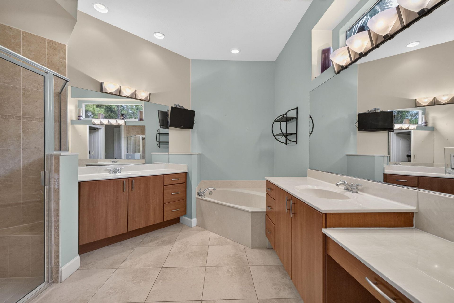 805 SW Classico Court, Port Saint Lucie, FL 34986 Photo