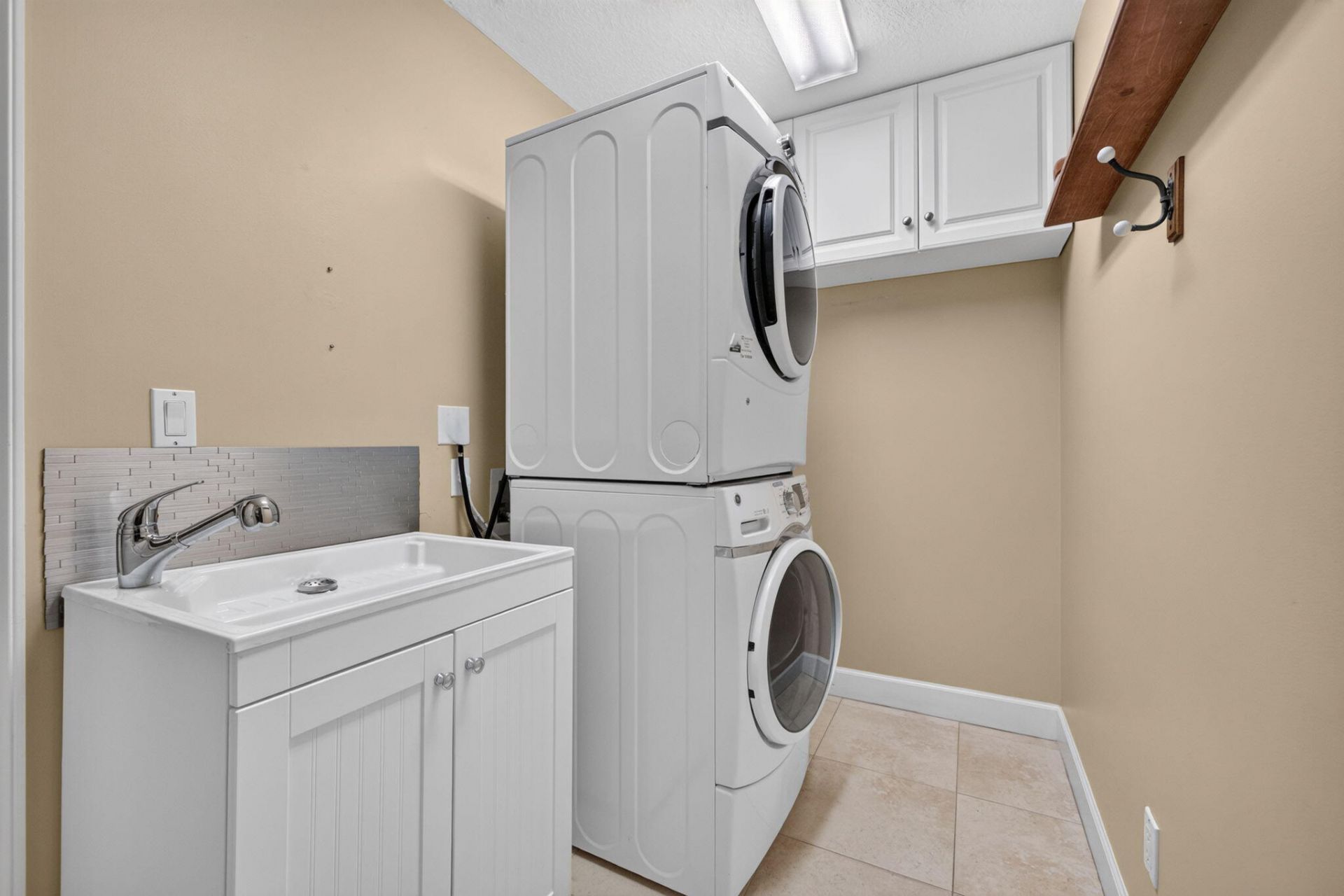 805 SW Classico Court, Port Saint Lucie, FL 34986 Photo