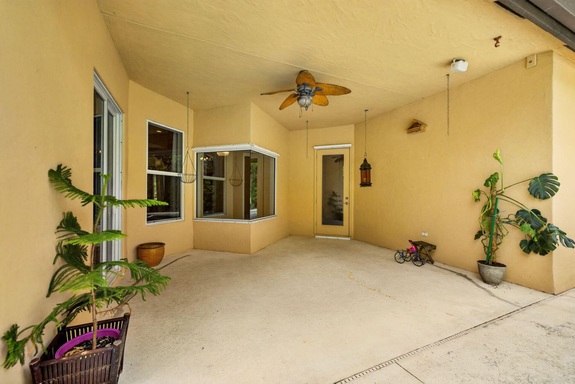 805 SW Classico Court, Port Saint Lucie, FL 34986 Photo