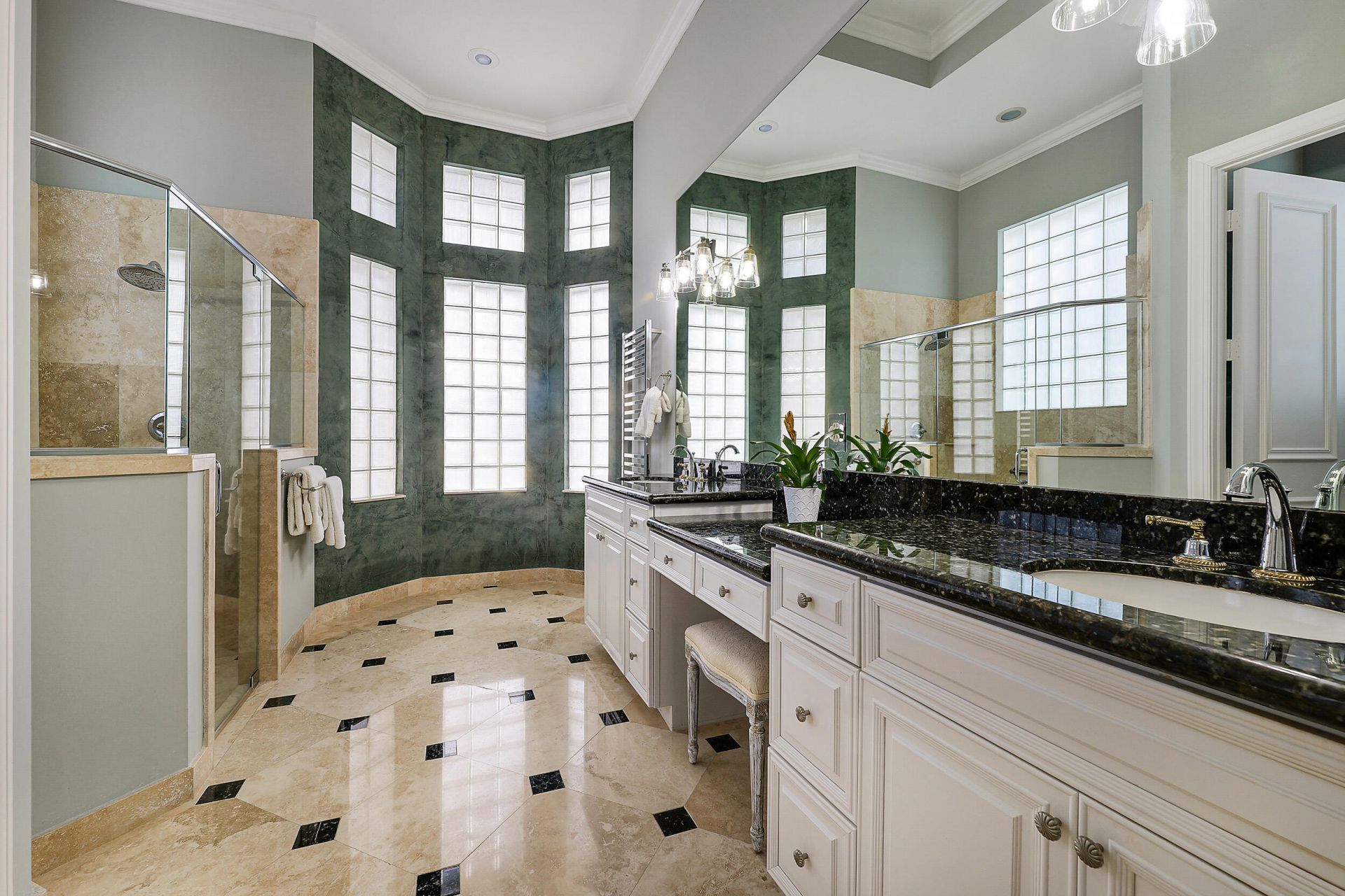 807 Floret Drive, Palm Beach Gardens, FL 33410 Photo
