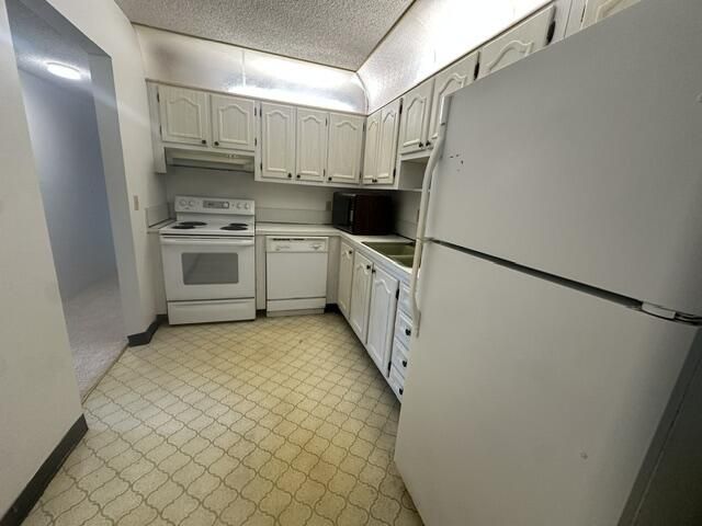 22805 SW 66th Avenue, Unit 207, Boca Raton, FL 33428 Photo