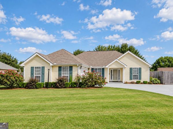 133 Darin Drive, Byron, GA 31008