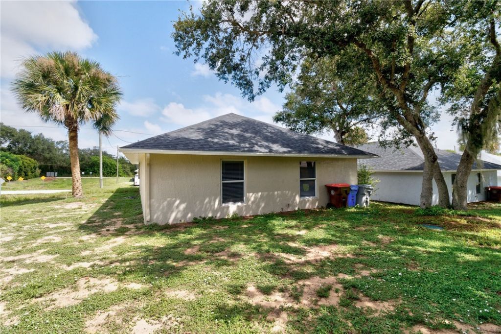 251 12th Street Sw, Vero Beach, FL 32962 Photo