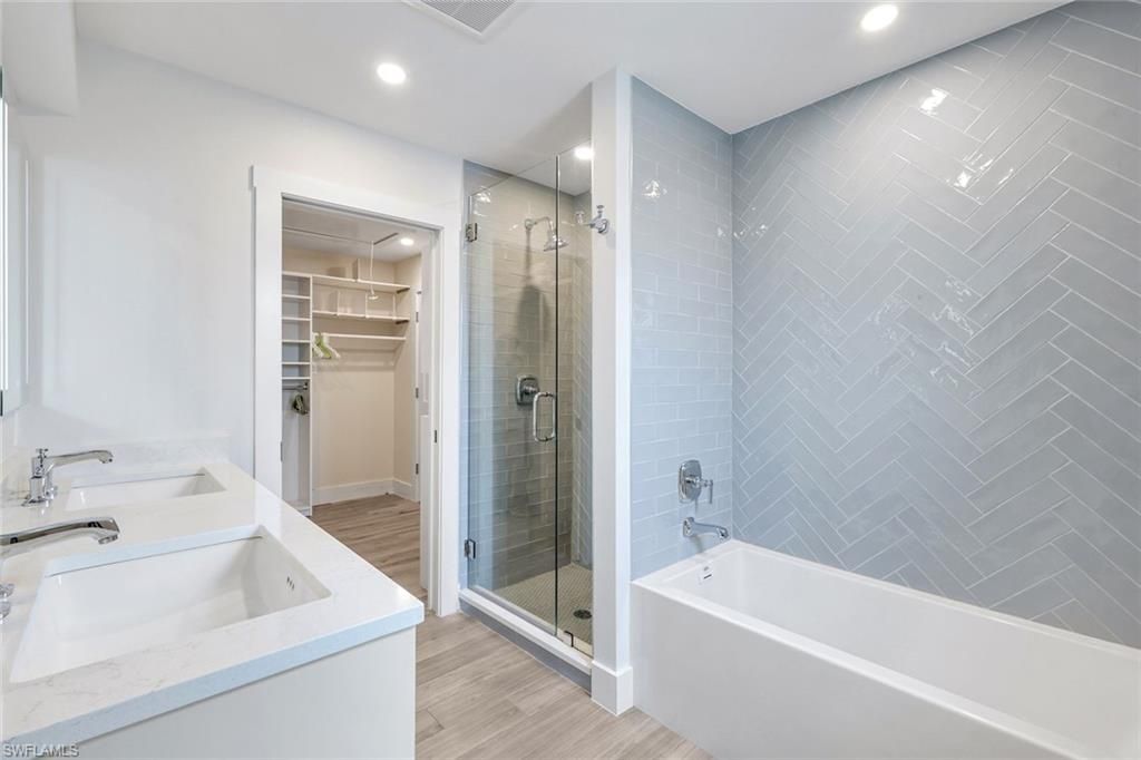 1322 Chesapeake Ave , Unit C3, Naples, FL 34102 Photo