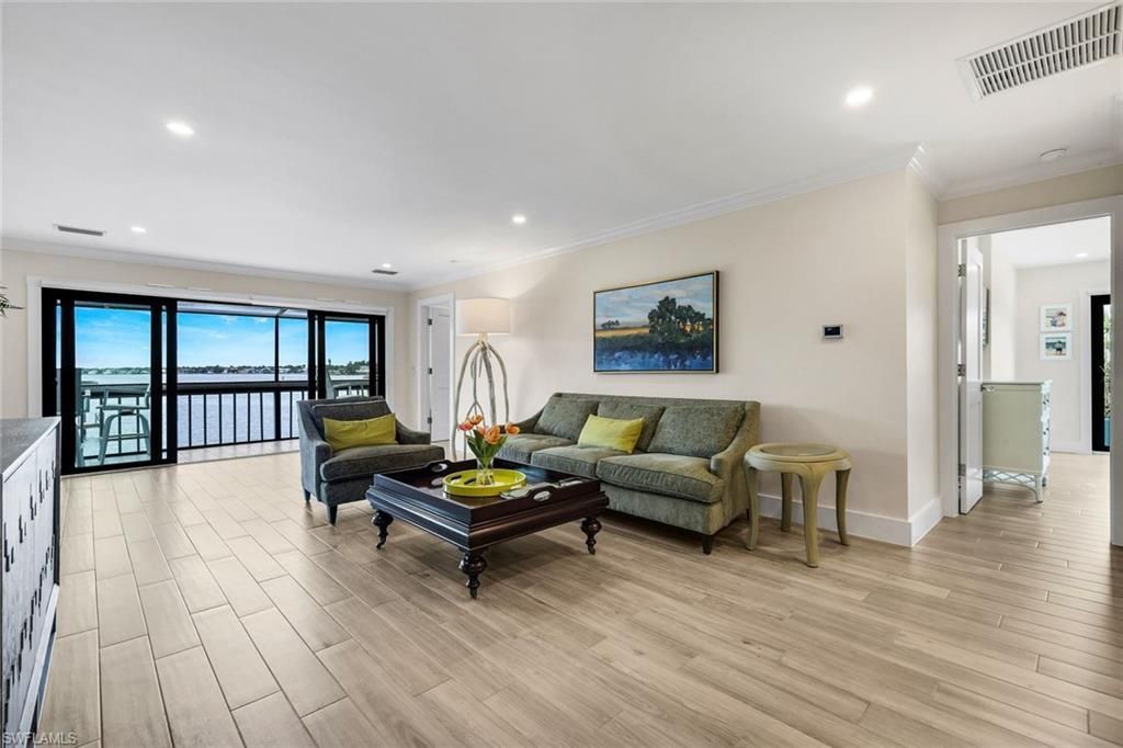 1322 Chesapeake Ave , Unit C3, Naples, FL 34102 Photo