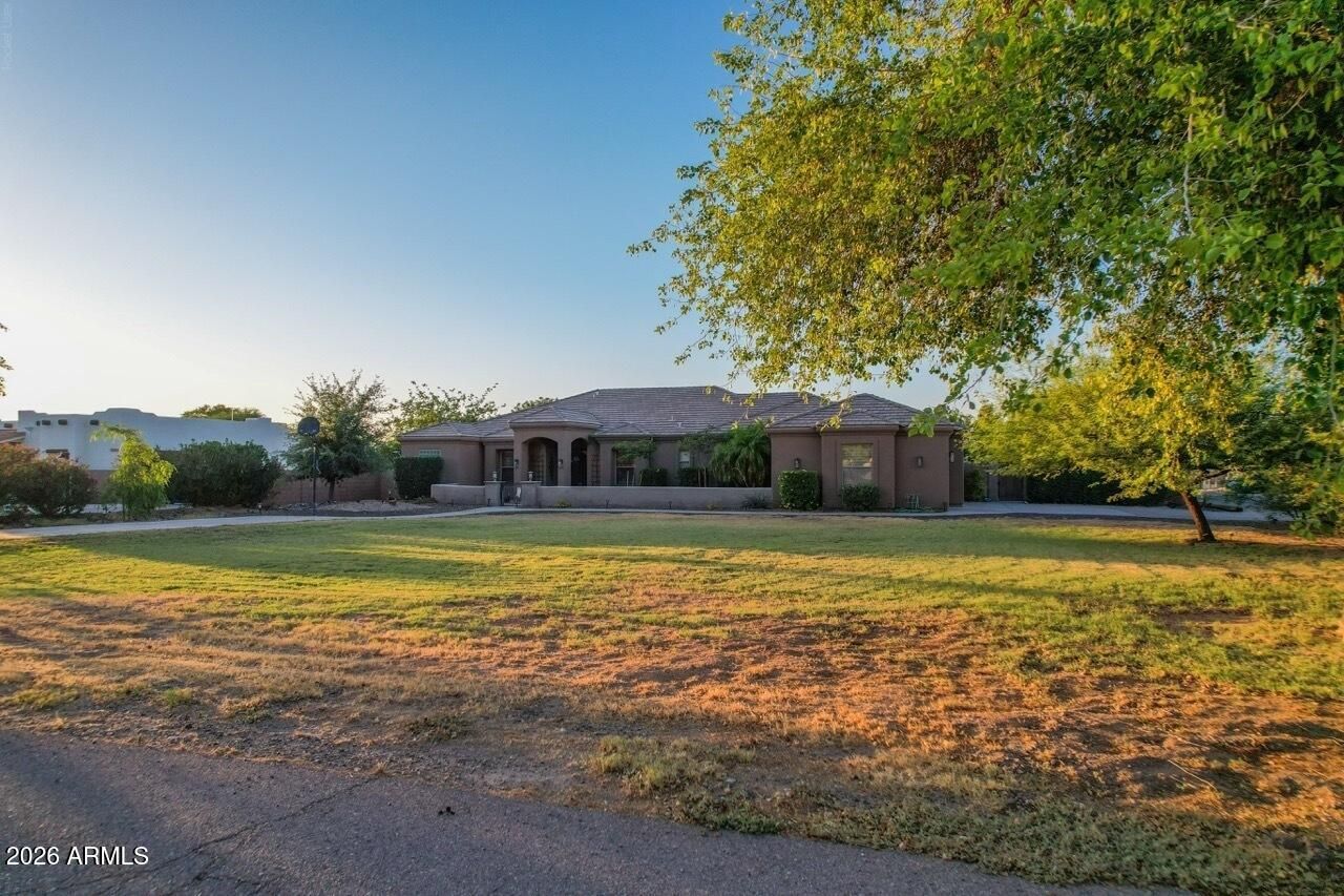 3982 E Sunnydale Drive, Queen Creek, AZ 85142 Main Photo