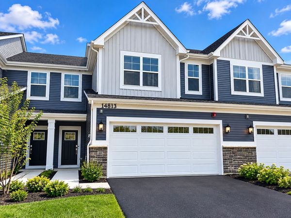 14813 S Hillside Drive , Unit 14813, Lockport, IL 60441