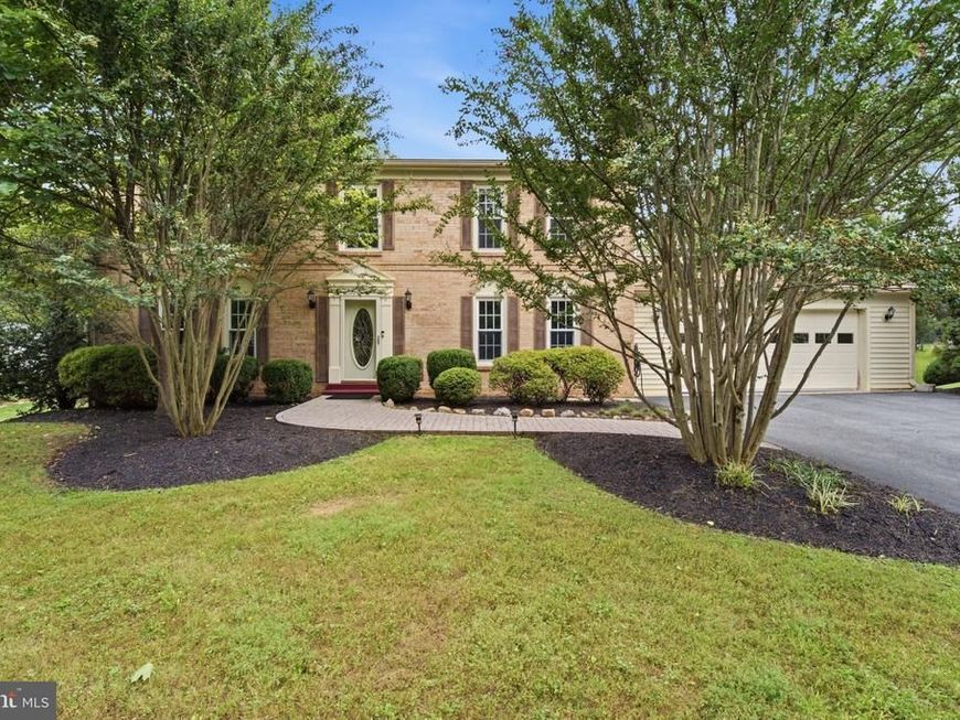 14800 Pebblestone Drive, Silver Spring, MD 20905 Main Photo