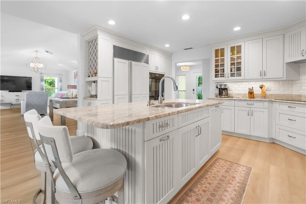 807 Rue Deville , Unit 2.11, Naples, FL 34108 Photo