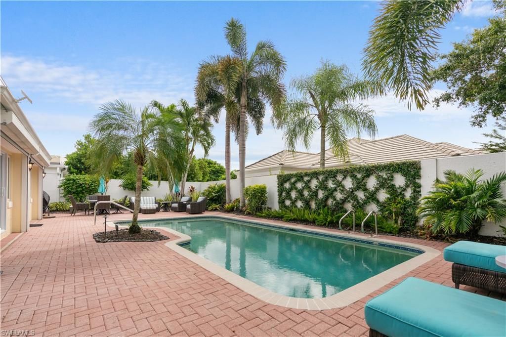 807 Rue Deville , Unit 2.11, Naples, FL 34108 Photo