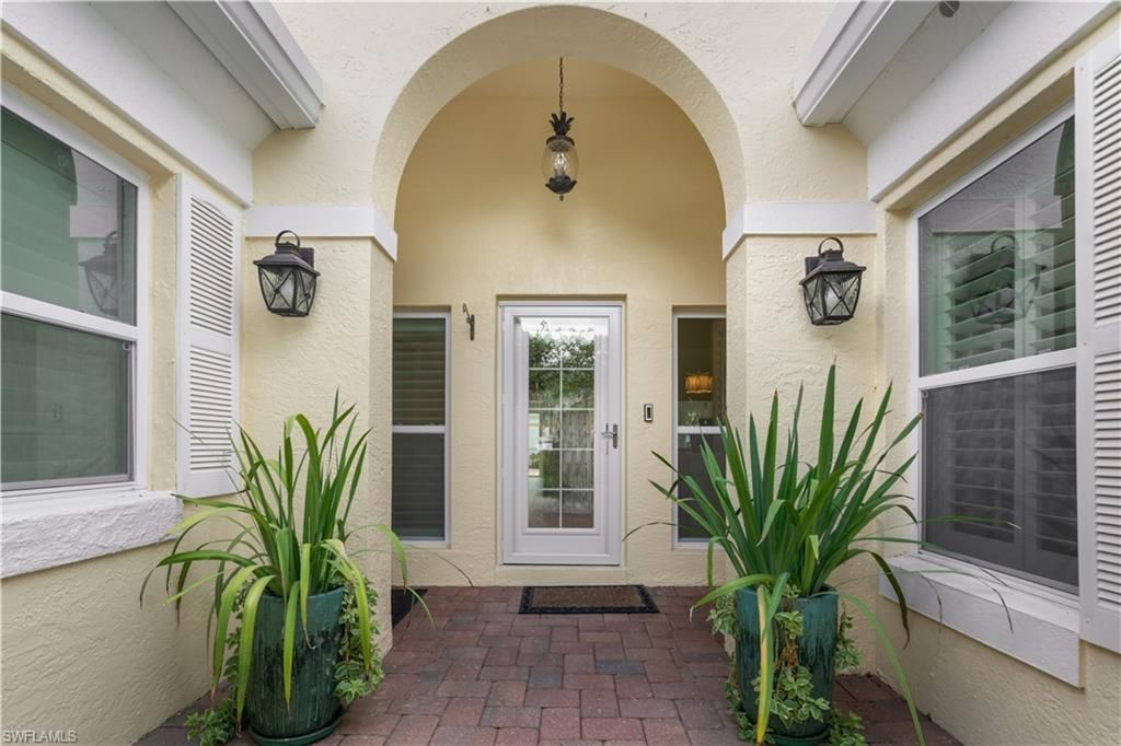 807 Rue Deville , Unit 2.11, Naples, FL 34108 Photo