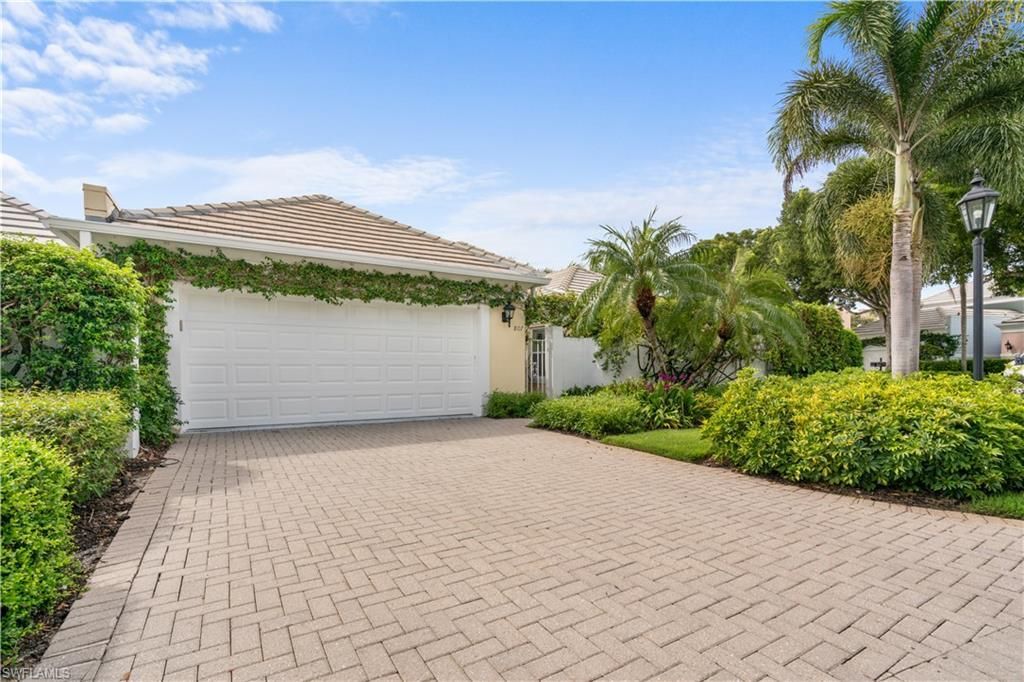 807 Rue Deville , Unit 2.11, Naples, FL 34108 Photo