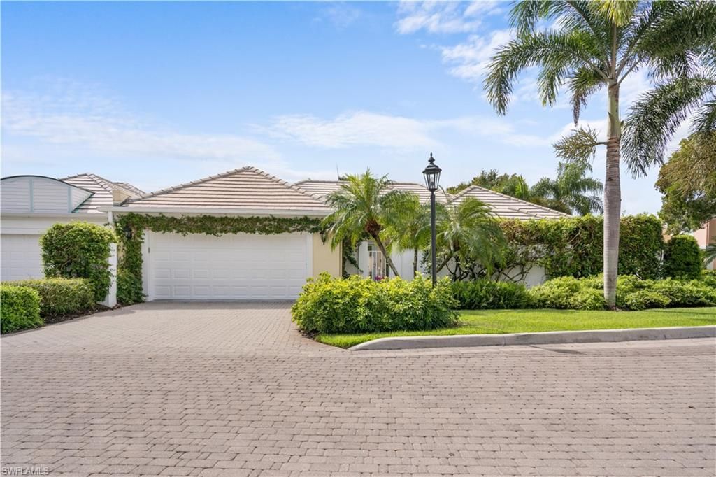 807 Rue Deville , Unit 2.11, Naples, FL 34108 Photo