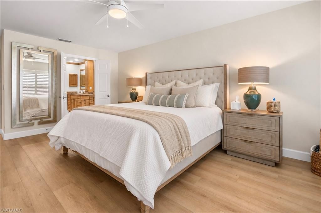 807 Rue Deville , Unit 2.11, Naples, FL 34108 Photo