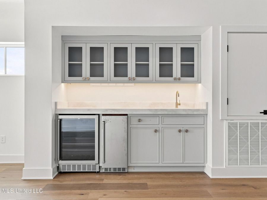 Property Image 104