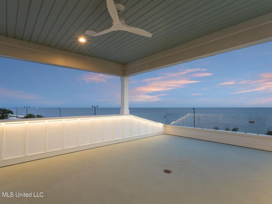 Property Image 112