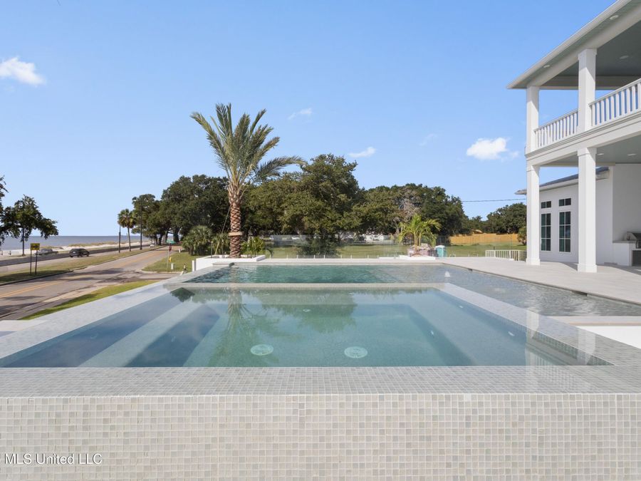 Property Image 124