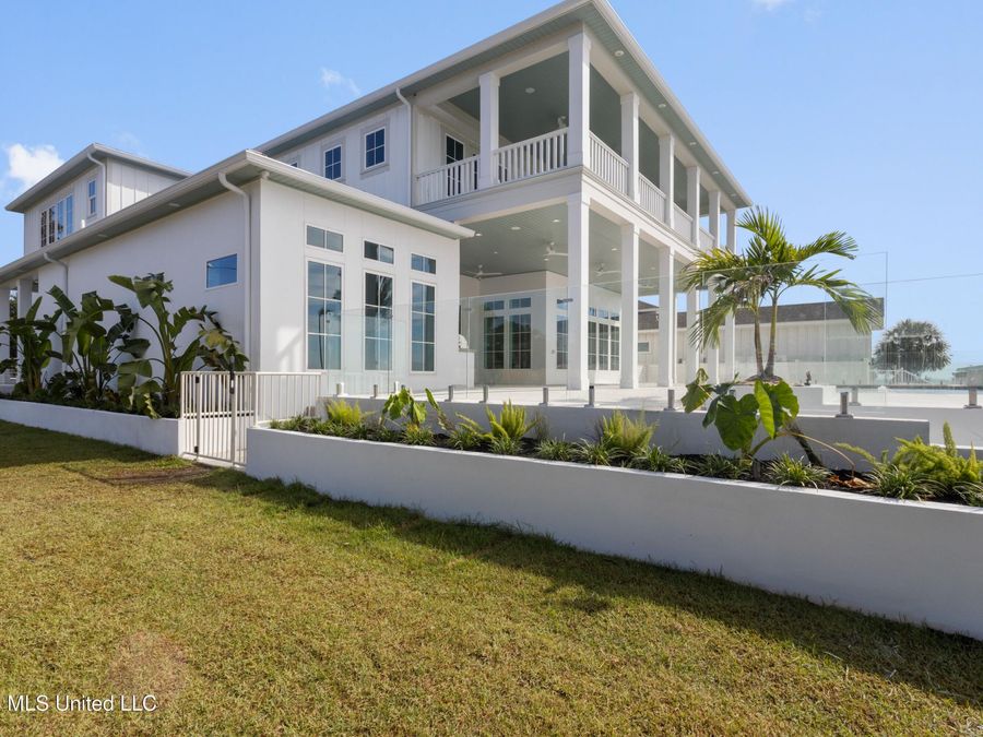Property Image 141