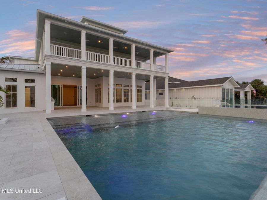 Property Image 142
