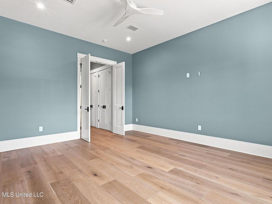 Property Image 93