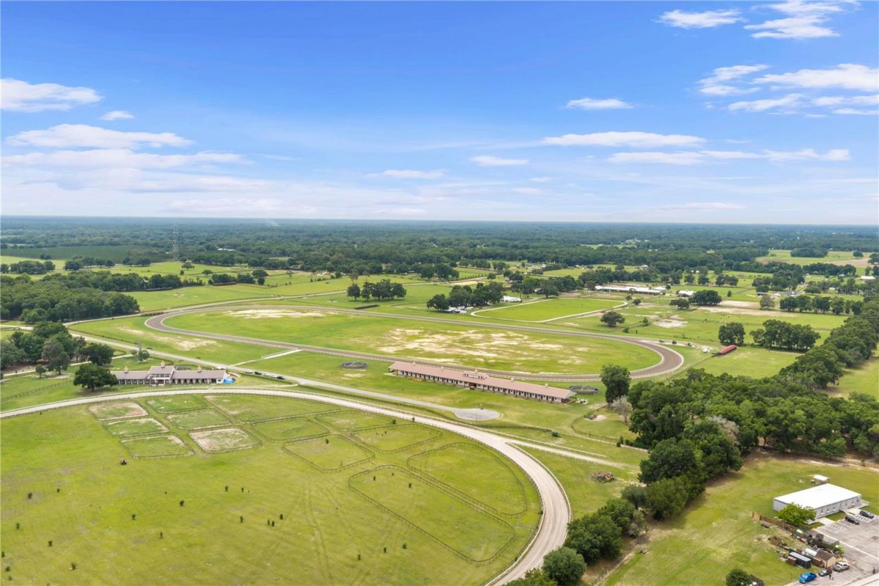 1345-10 NE 155 Pl, Citra, FL 32113 Photo