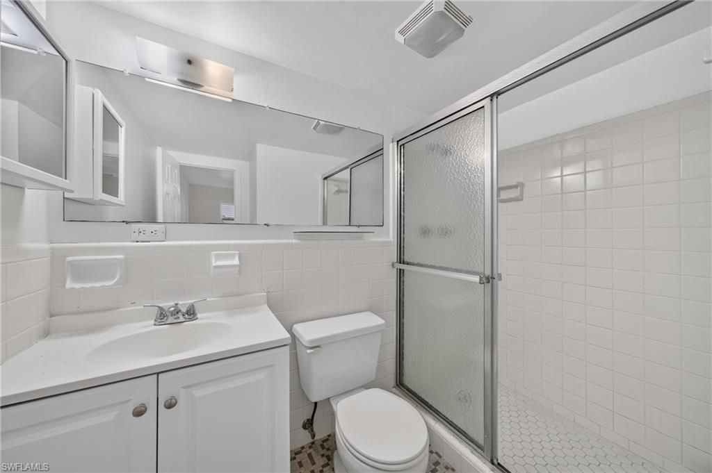 2544 1st St, Unit 108, Fort Myers, FL 33901 Photo