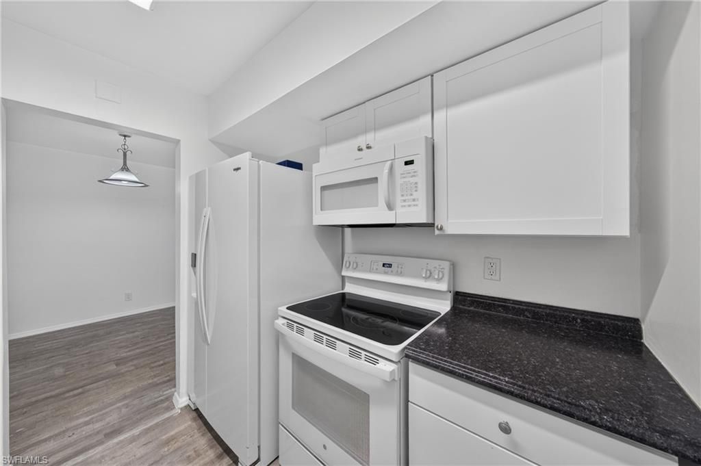 2544 1st St, Unit 108, Fort Myers, FL 33901 Photo