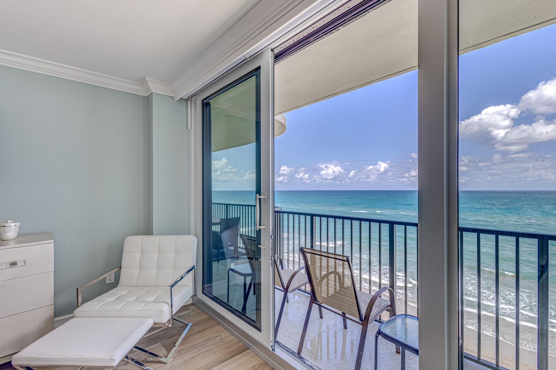 400 Beach Road, Unit 702, Tequesta, FL 33469 Photo