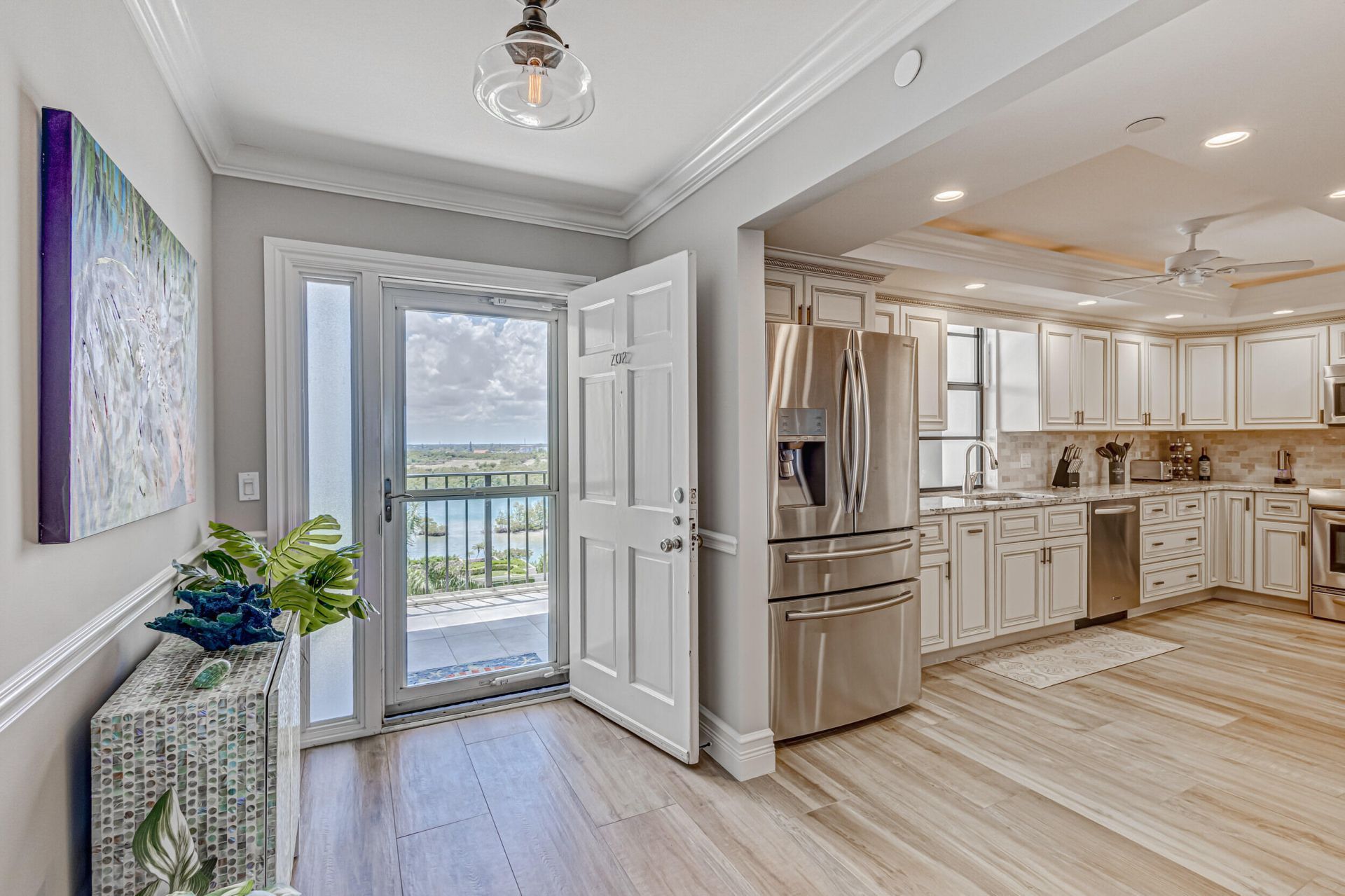 400 Beach Road, Unit 702, Tequesta, FL 33469 Photo