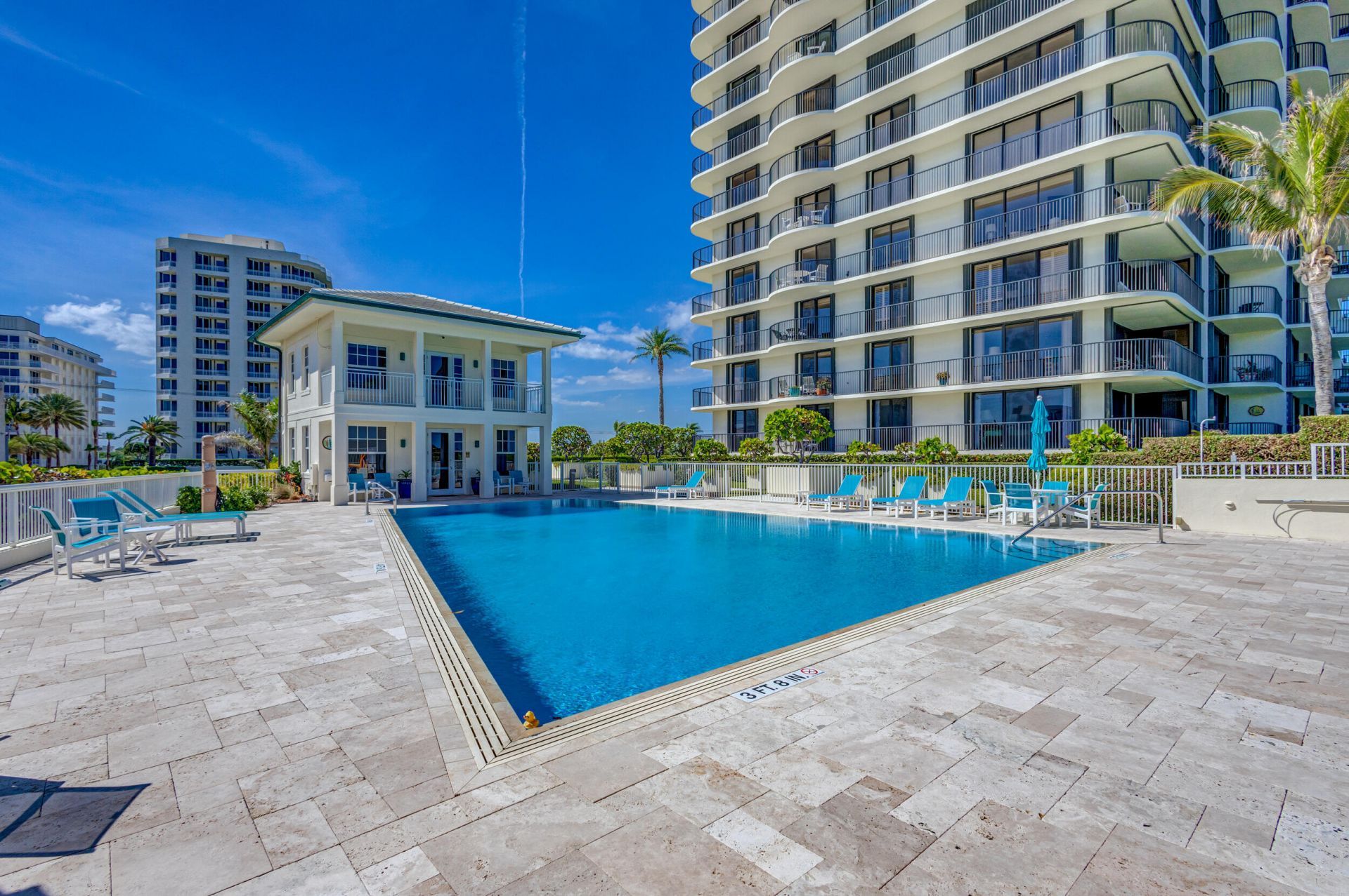 400 Beach Road, Unit 702, Tequesta, FL 33469 Photo