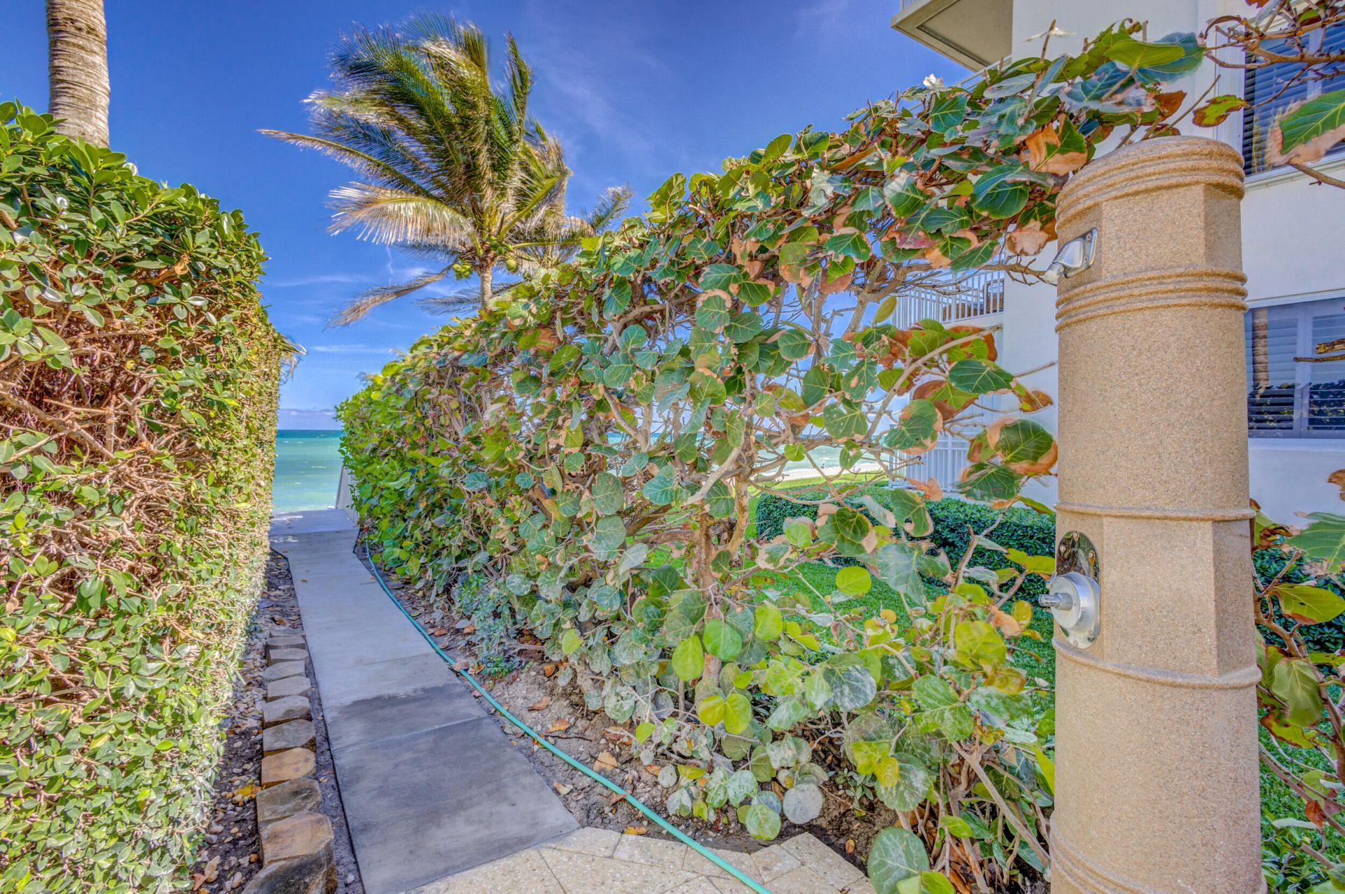 400 Beach Road, Unit 702, Tequesta, FL 33469 Photo