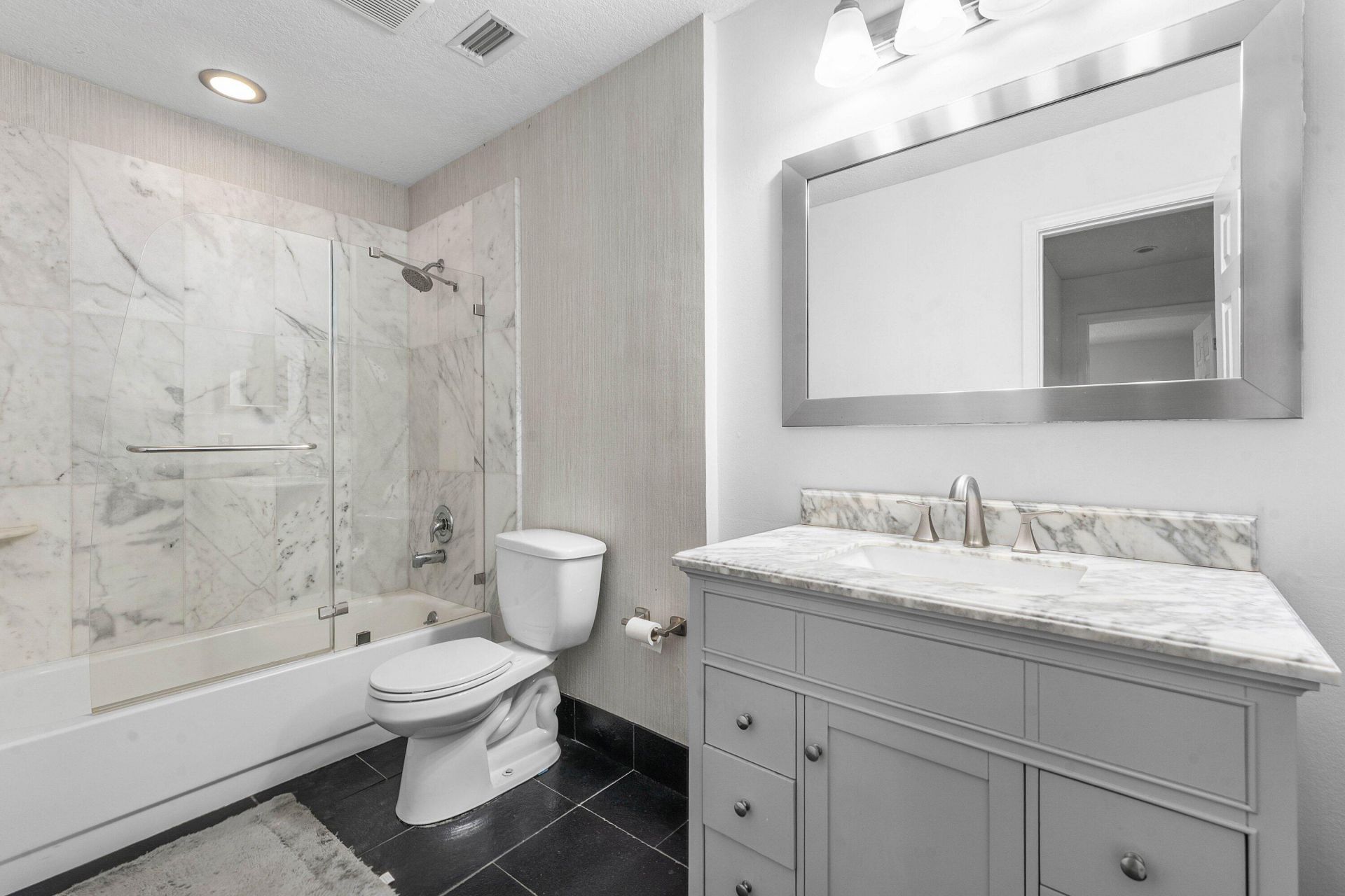 6387 Eastpointe Pines Street, Palm Beach Gardens, FL 33418 Photo