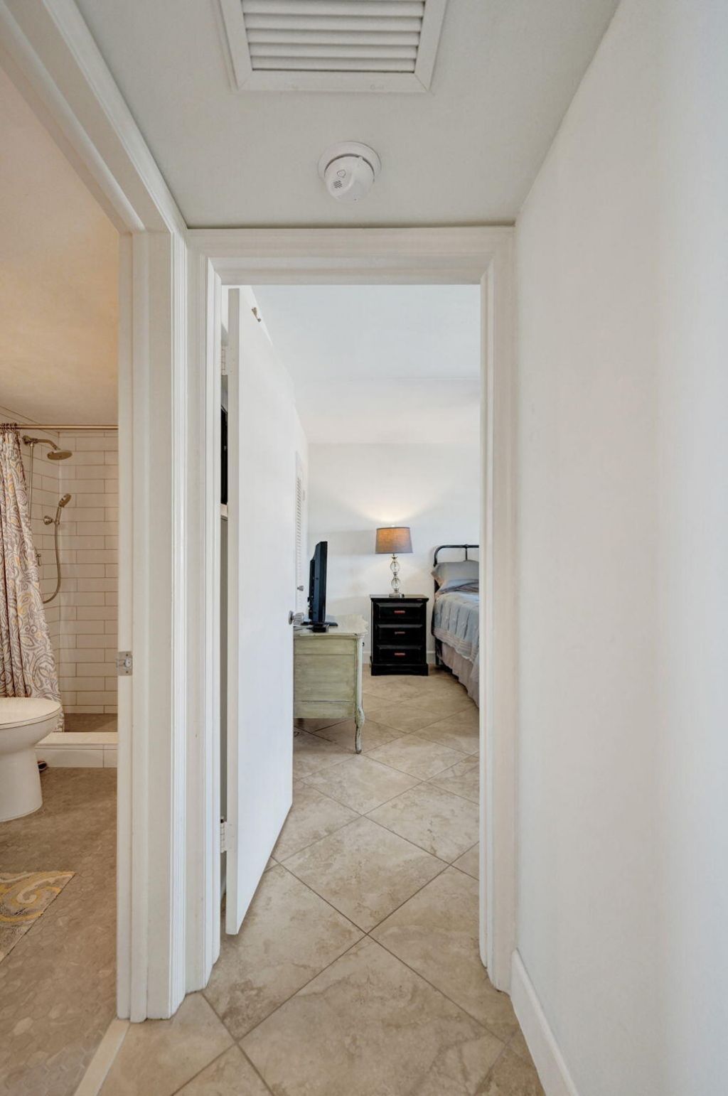 1051 Hillsboro Mile, Unit 906E, Hillsboro Beach, FL 33062 Photo