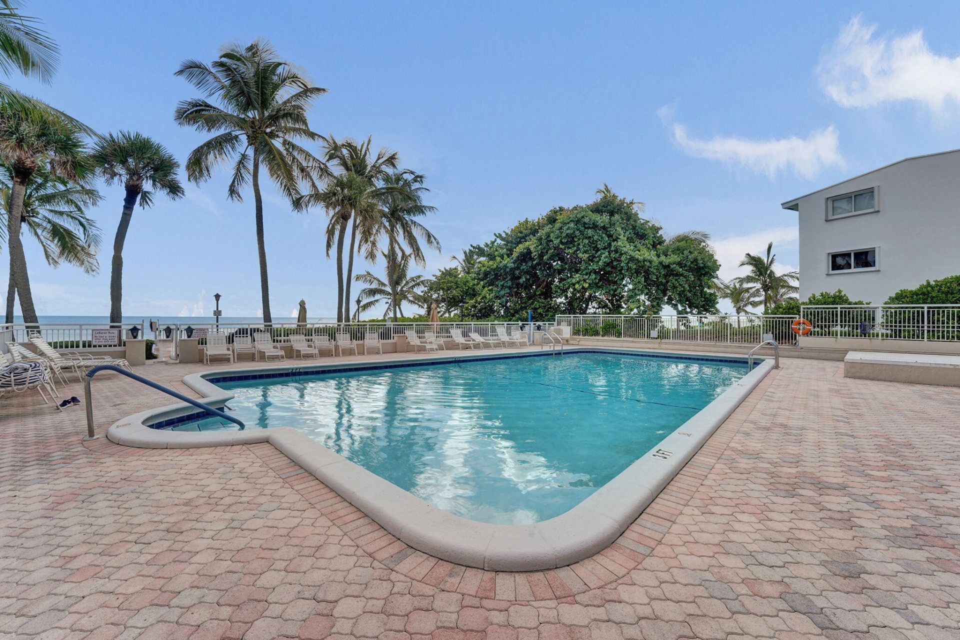 1051 Hillsboro Mile, Unit 906E, Hillsboro Beach, FL 33062 Photo