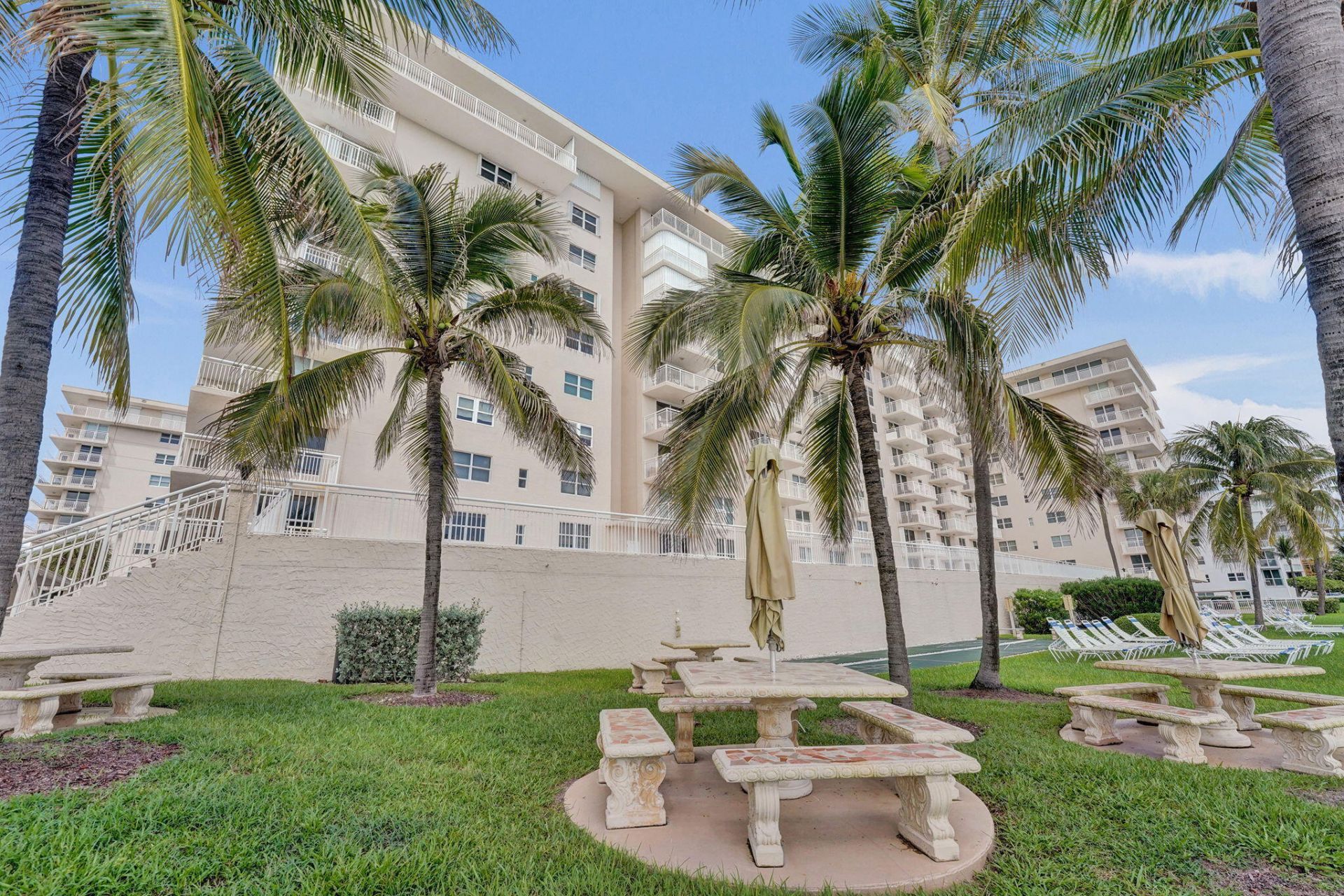 1051 Hillsboro Mile, Unit 906E, Hillsboro Beach, FL 33062 Photo